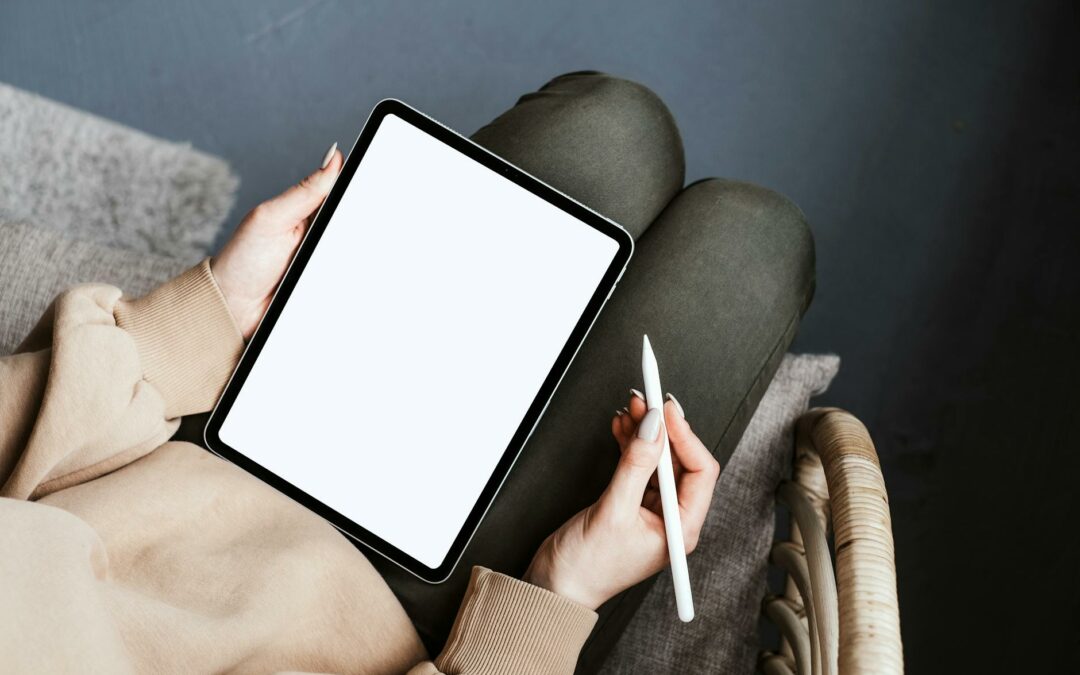 Iqos e Seletti uniscono arte, tecnologia e design per il futuro