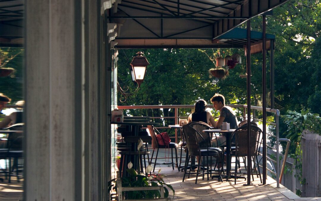 «STANOTTE LO SPETTACOLO DELL’AURORA BOREALE AL NORD E AL CENTRO ITALIA»